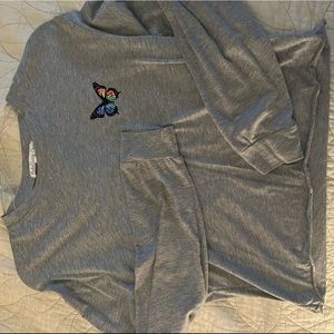 Over sized cropped long sleeve